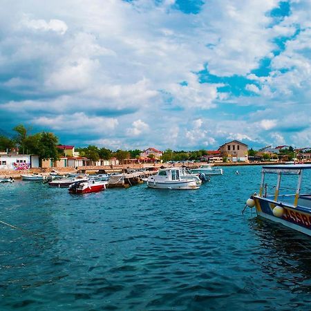 Apartment Maca Starigrad Paklenica Eksteriør bilde
